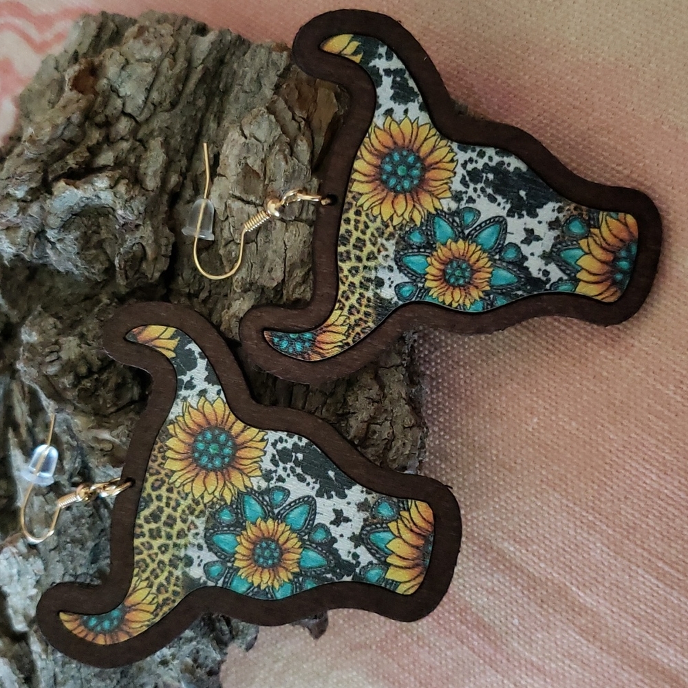 Sunflower Bull Wood Earrings Western Earrings Cowgirl Earrings Rodeo Earrings